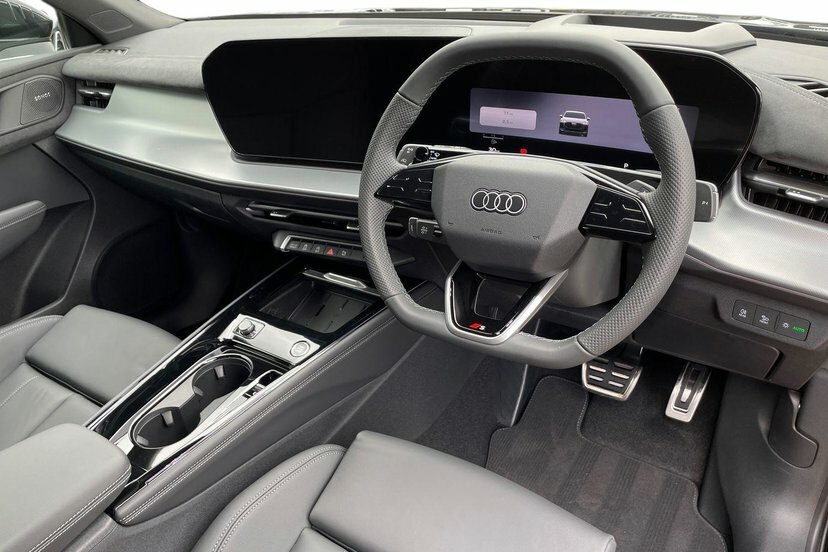 Audi Q3 1.5 Tfsi S Line Sportback S Tronic 150 Black #6