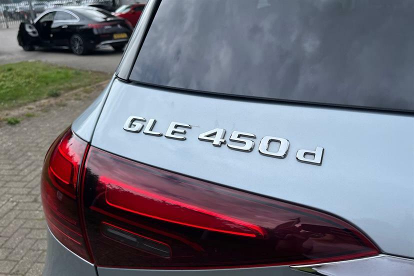 Mercedes-Benz GLE Class Amg Line Black #40