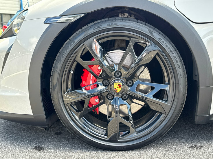 Porsche Taycan Performance Plus 93.4Kwh 4S Cross Turismo Elec RF23VWM #6