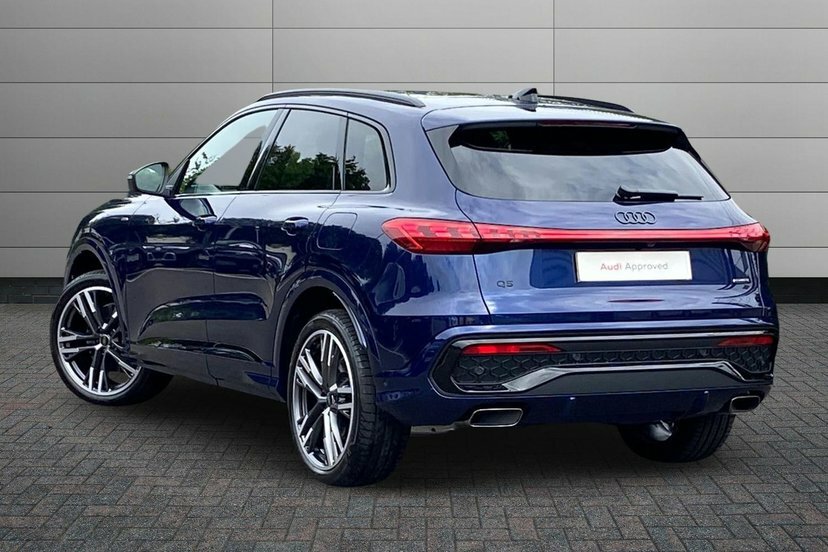 Audi Q5 2.0 E-hybrid 25.9Kwh Sport Suv Plug-in Blue #3