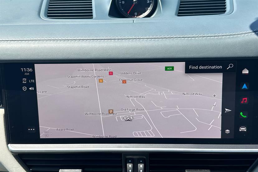 Porsche Cayenne V6 Tiptronics Euro 6 Red #9