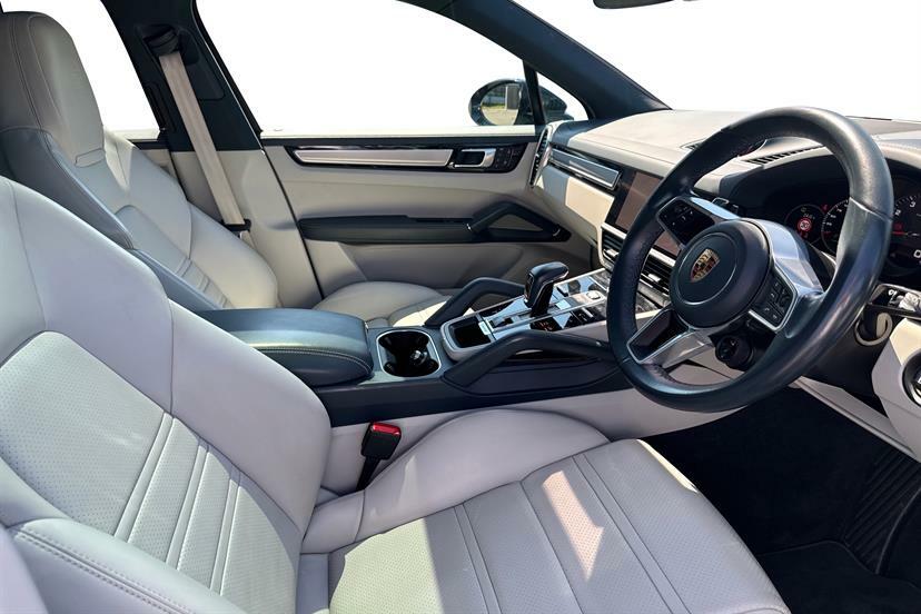 Porsche Cayenne V6 Tiptronics Euro 6 Red #7