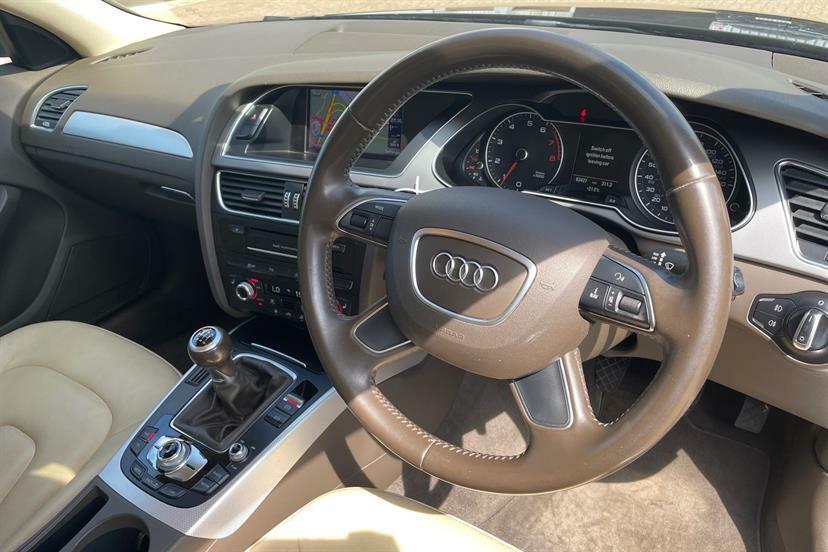 Audi A4 Saloon 2.0 Tdi Ultra Se 2015 Black #25