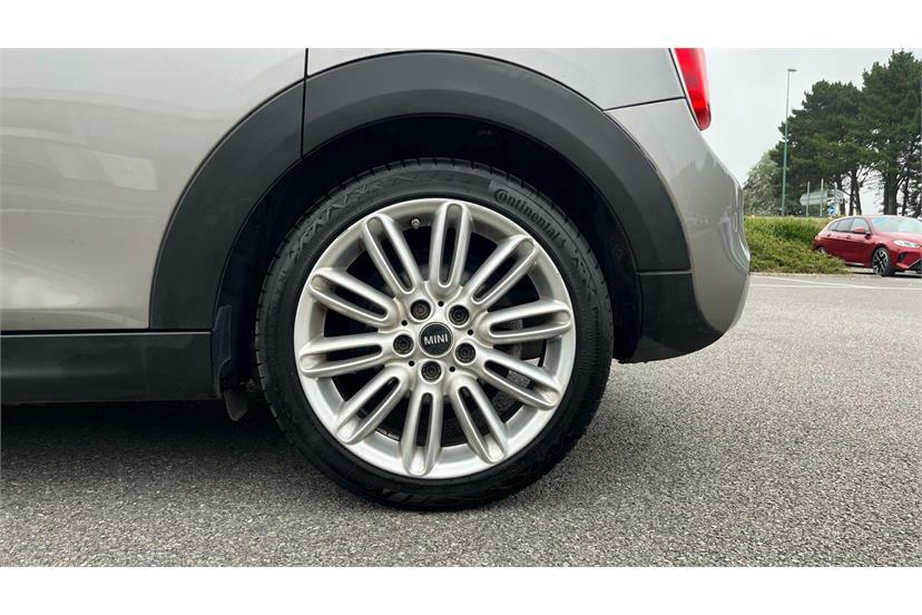 Mini Hatch Cooper S Black #11