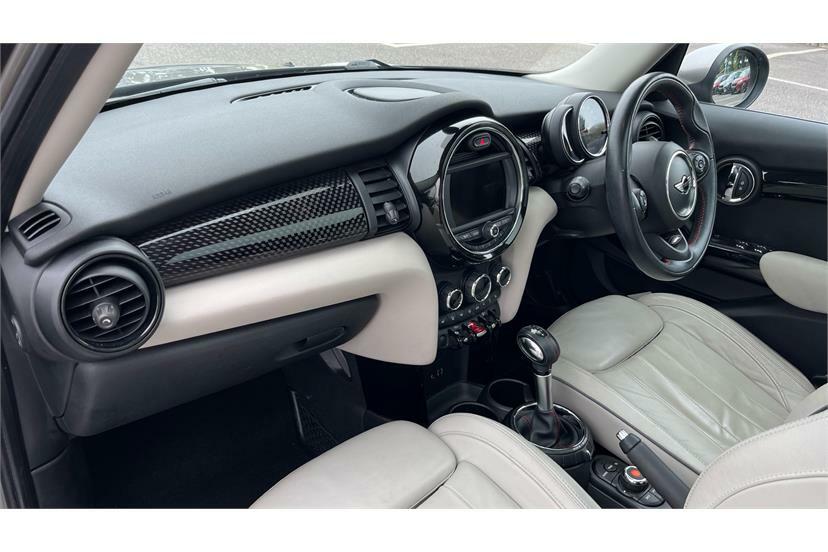 Mini Hatch Cooper S Black #5