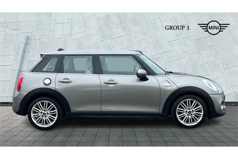 Mini Hatch Cooper S Black #1