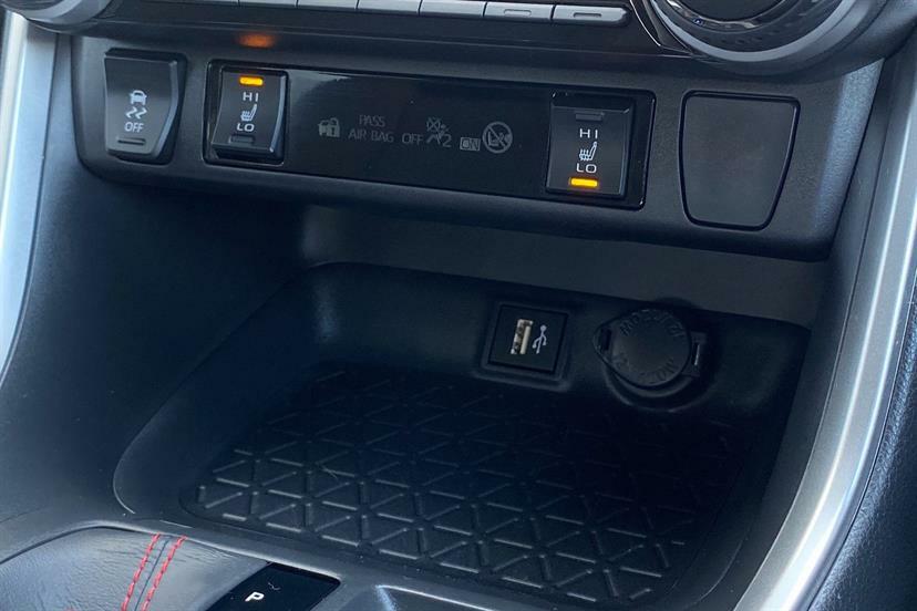 Toyota Rav 4 Gr Sport Black #37
