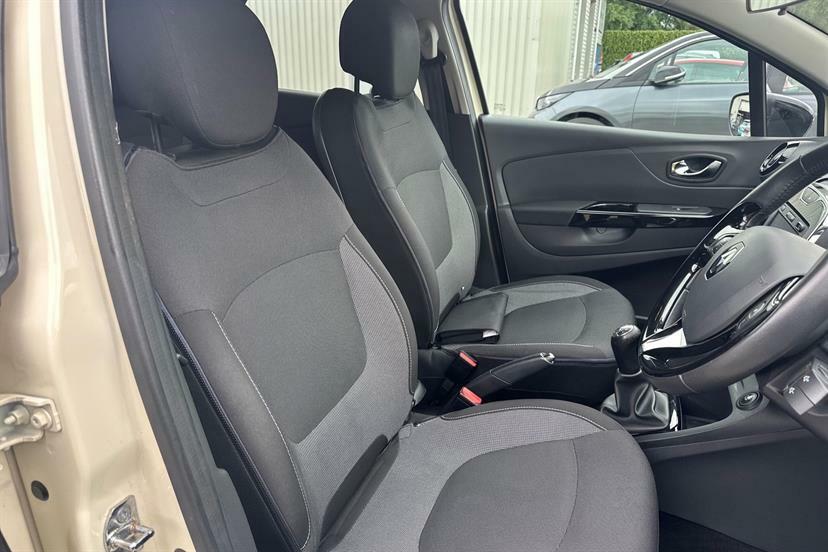 Renault Captur 1.5 Dci Energy Dynamique Medianav Euro 5 Ss Black #25