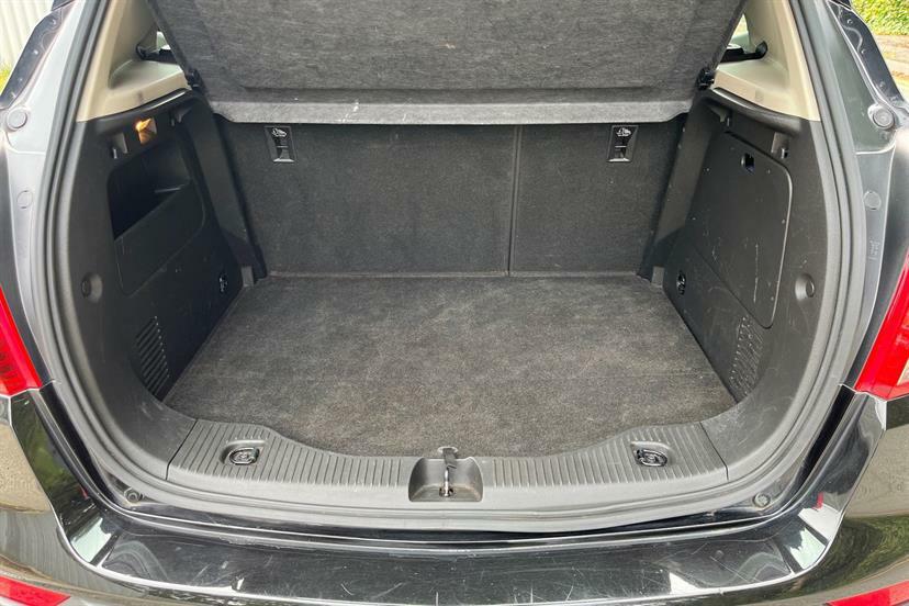 Vauxhall Mokka X 1.4L Elite Nav 138 Bhp White #9
