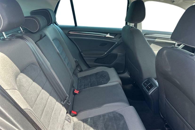 Volkswagen Golf 1.4 Tsi S 125Ps Dsg Black #10
