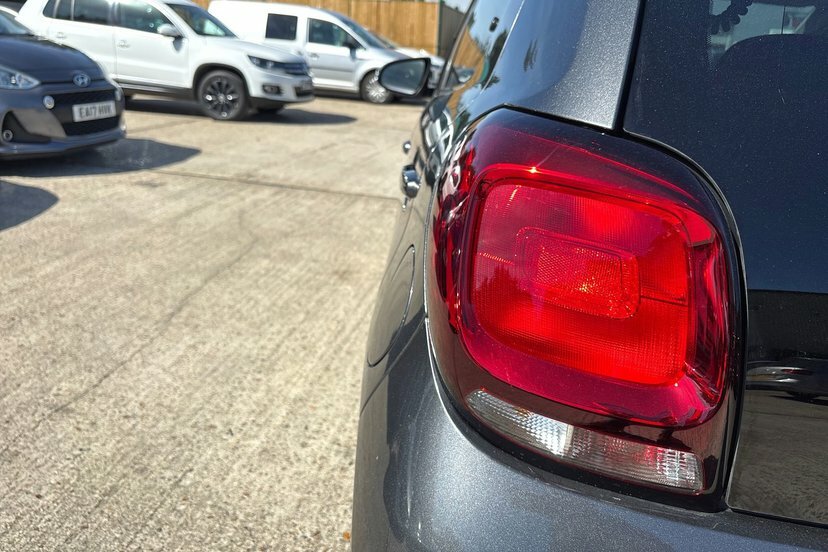 Citroen C1 1.0 Vti 72 Urban Ride Red #25