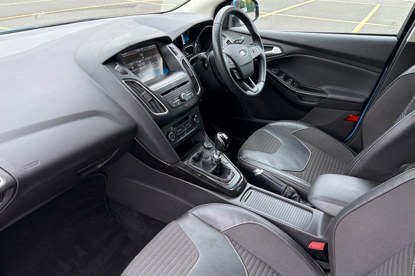 Ford Focus 1.0T Ecoboost Zetec Hatchback Eu Grey #12