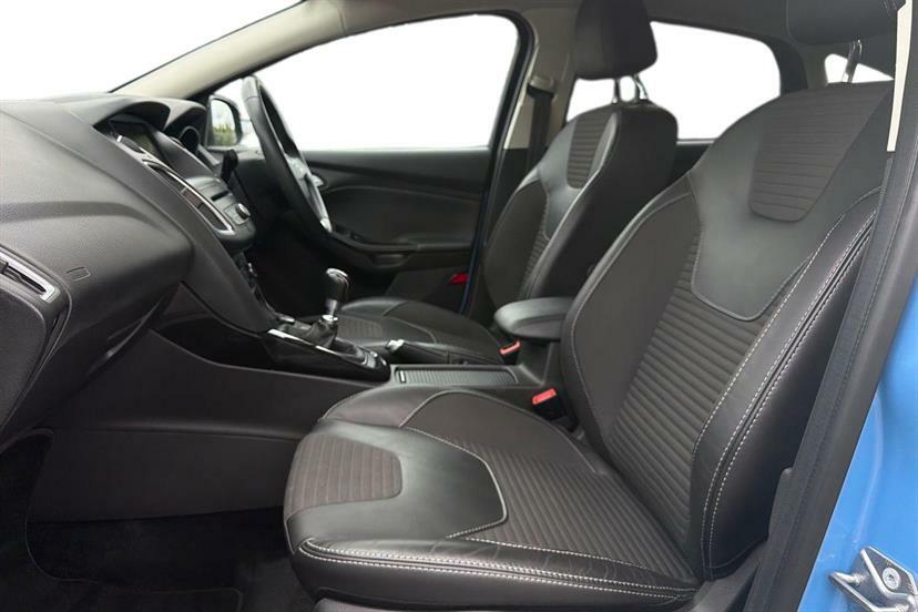 Ford Focus 1.0 Ecoboost 125 Titanium X Blue #2