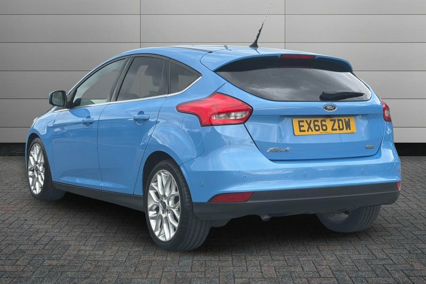 Ford Focus 1.0T Ecoboost Titanium X Hatchback Manu Blue #3