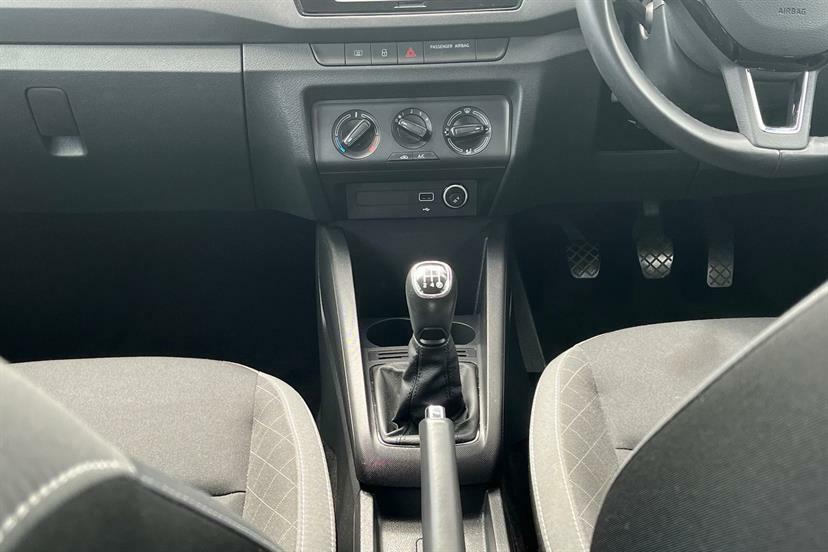 Skoda Fabia 1.0 Tsi Monte Carlo Grey #7