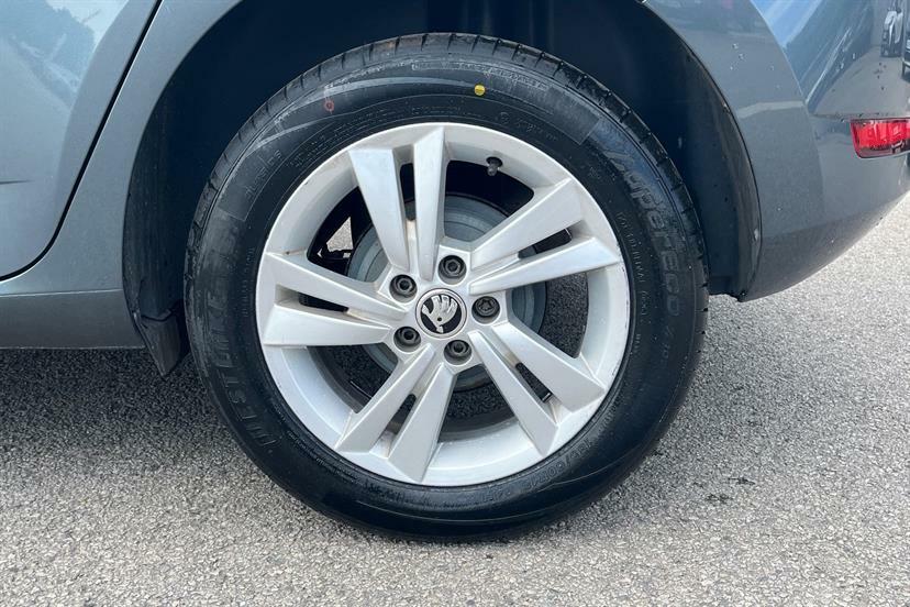 Skoda Fabia 1.0 Tsi Monte Carlo Grey #17