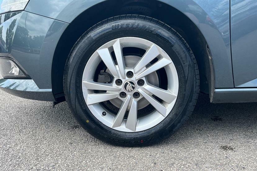 Skoda Fabia 1.0 Tsi Monte Carlo Grey #15