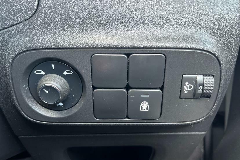Citroen C3 1.2 Puretech Sense Hatchback Eur #18
