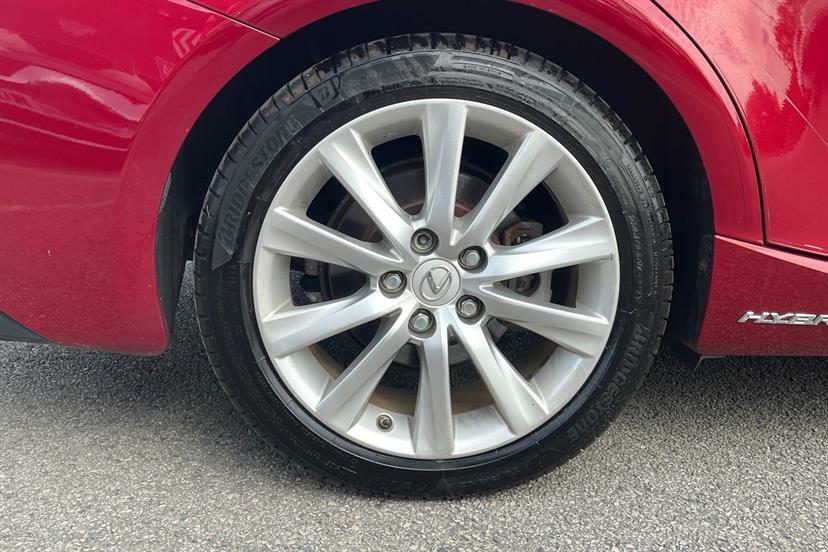 Lexus IS Is 300H F Sport Cvt White #21