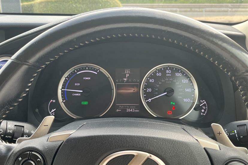 Lexus IS Is 300H F Sport Cvt White #22