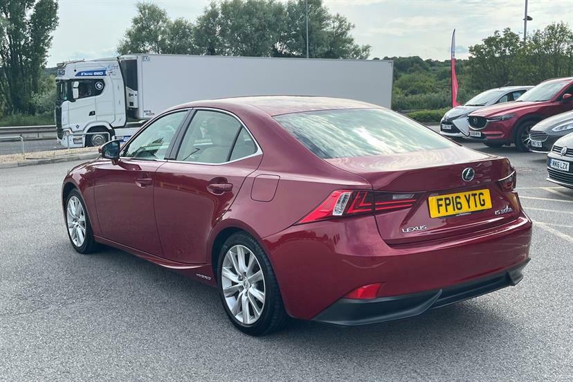 Lexus IS Is 300H F Sport Cvt White #16