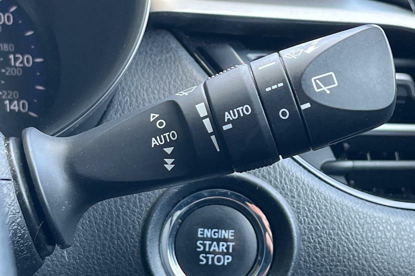 Toyota C-Hr 1.2T Dynamic Silver #25
