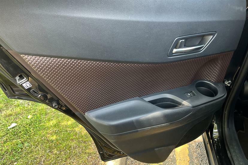Toyota C-Hr 1.2T Dynamic Silver #20