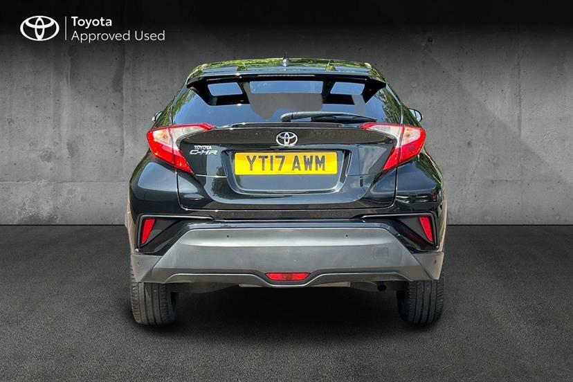 Toyota C-Hr 1.2T Dynamic Silver #9