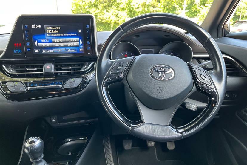 Toyota C-Hr 1.2T Dynamic Silver #22