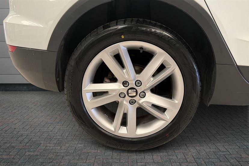 Seat Arona 1.0 Tsi 115 Fr Ez Dsg White #5