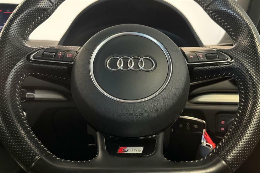 Audi A3 Hatchback 1.0 Tfsi Sport Sportback Euro 6 Ss Black #21
