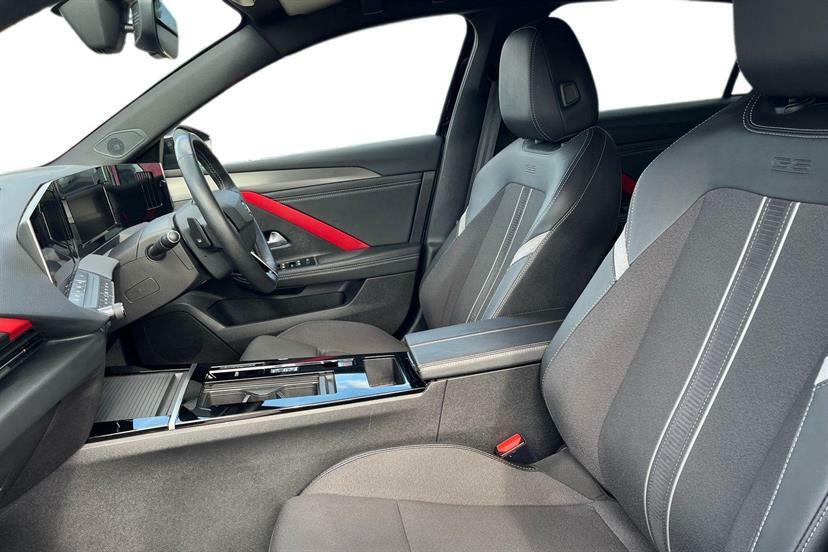 Vauxhall Astra 1.6 Hybrid Gs Line Black #2