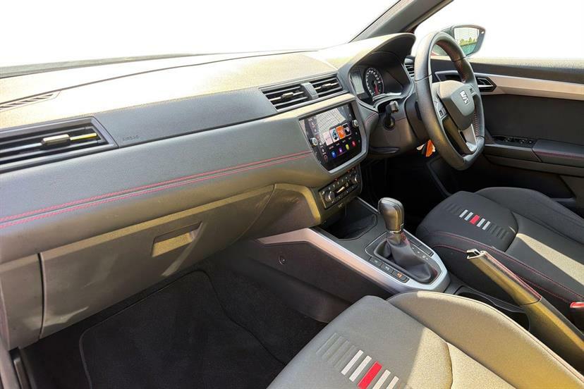 Seat Arona 1.0 Tsi 115 Fr Ez Dsg Red #2