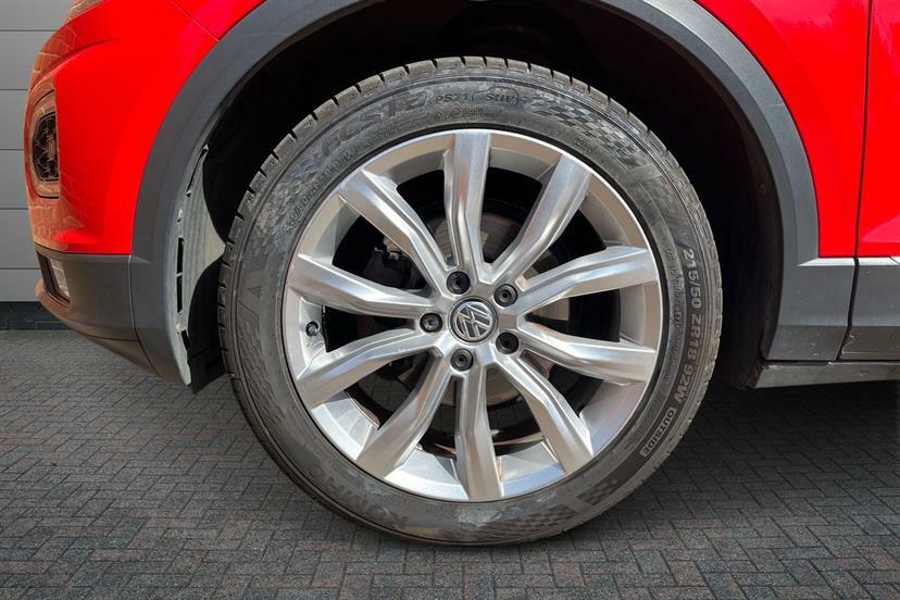 Volkswagen T-Roc 1.5 Tsi Evo Sel Dsg Red #5