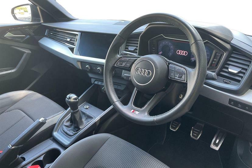 Audi A1 Sportback Tfsi Sport White #5