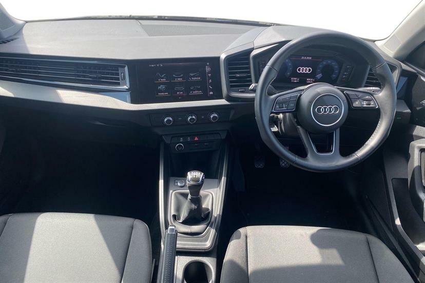 Audi A1 Vorsprung 35 Tfsi 150 Ps S Tronic Black #8