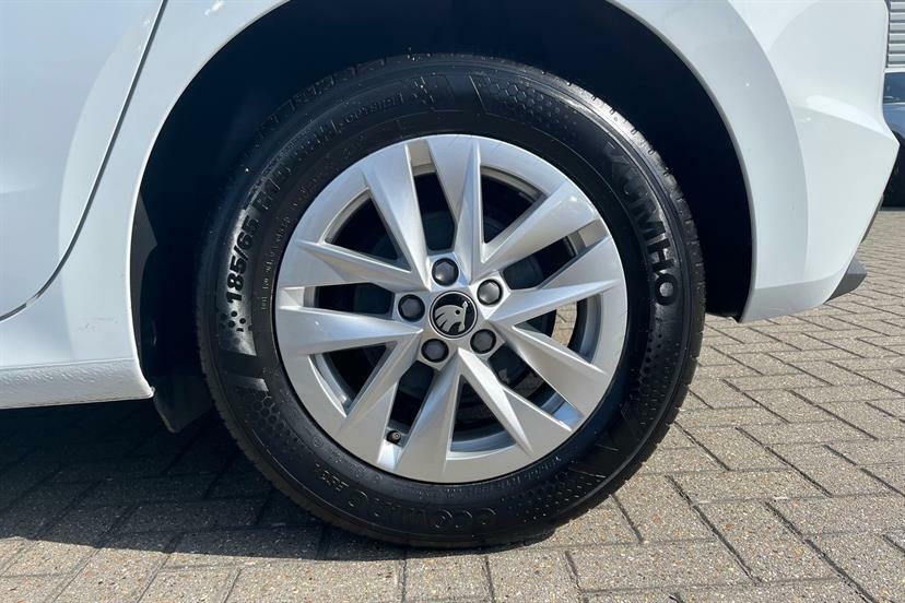 Skoda Fabia 1.0 Tsi 116 Se Edition Dsg Grey #11