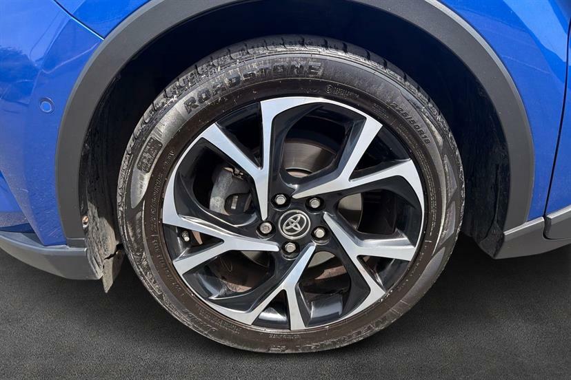 Toyota C-Hr Design Blue #17