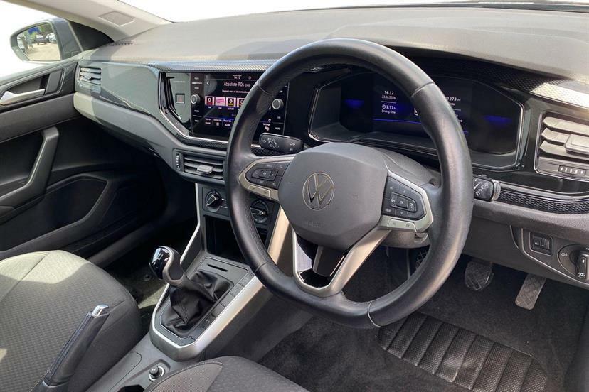 Volkswagen Polo 1.0 Tsi Life Grey #4