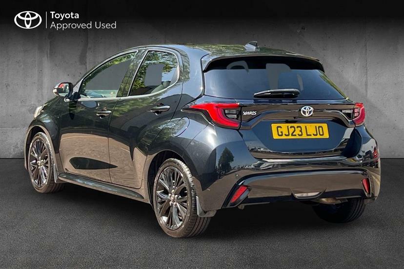 Toyota Yaris 1.5 Hybrid Excel Cvt Tech Packpanoramic Rf Black #3