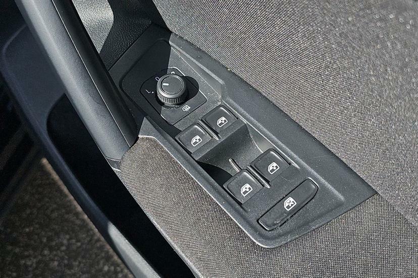 Volkswagen Tiguan R-line Tech Black #30