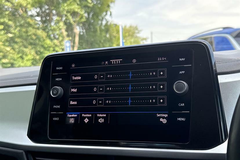 Volkswagen T-Roc Life Blue #32