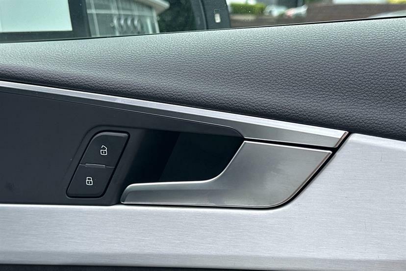 Audi A4 2.0 Tfsi 35 Black Edition S Tronic Euro 6 Ss Blue #36