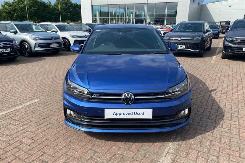 Volkswagen Polo Match White #18