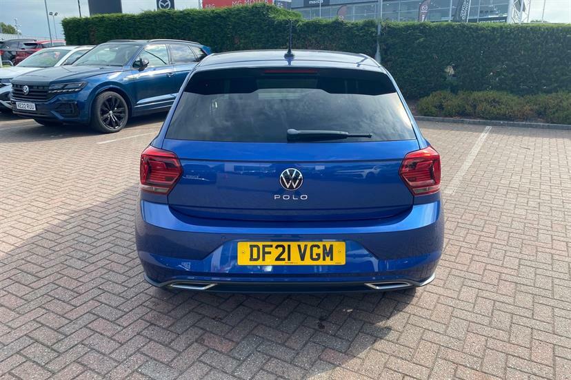 Volkswagen Polo Match White #12