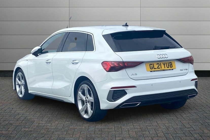 Audi A3 1.5 Tfsi 35 S Line Sportback S Tronic GL21YUB White #3
