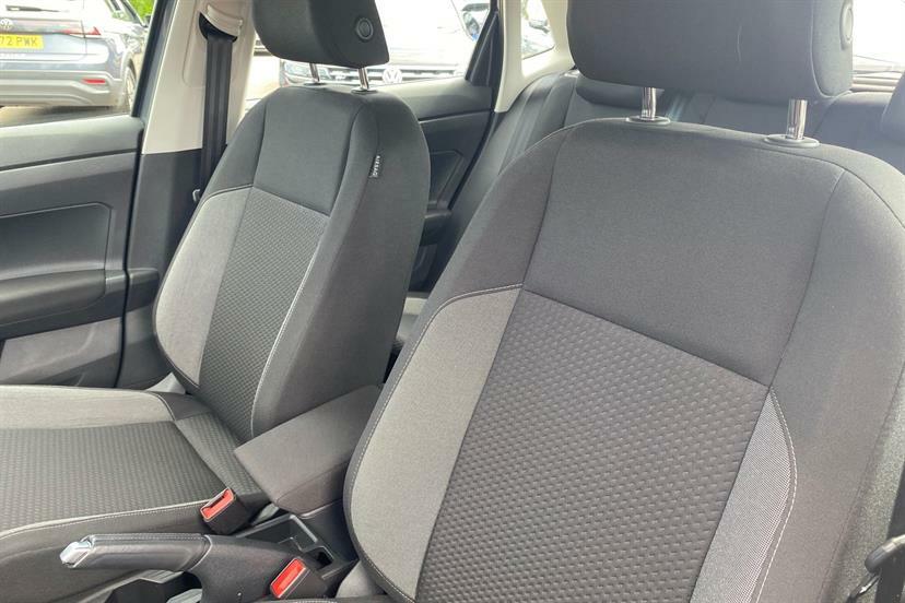 Volkswagen Polo Life Grey #15