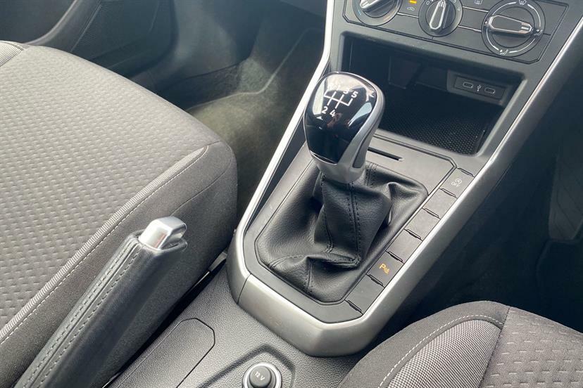 Volkswagen Polo Life Grey #10