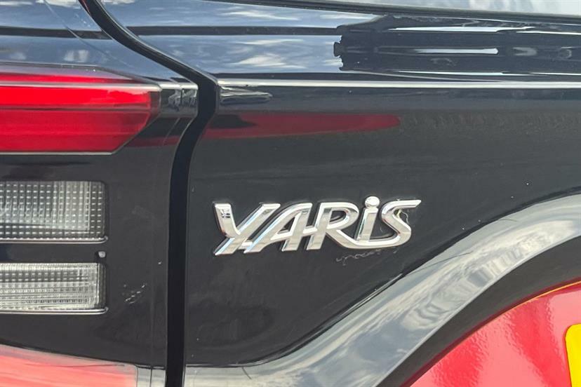 Toyota Yaris Icon Grey #33
