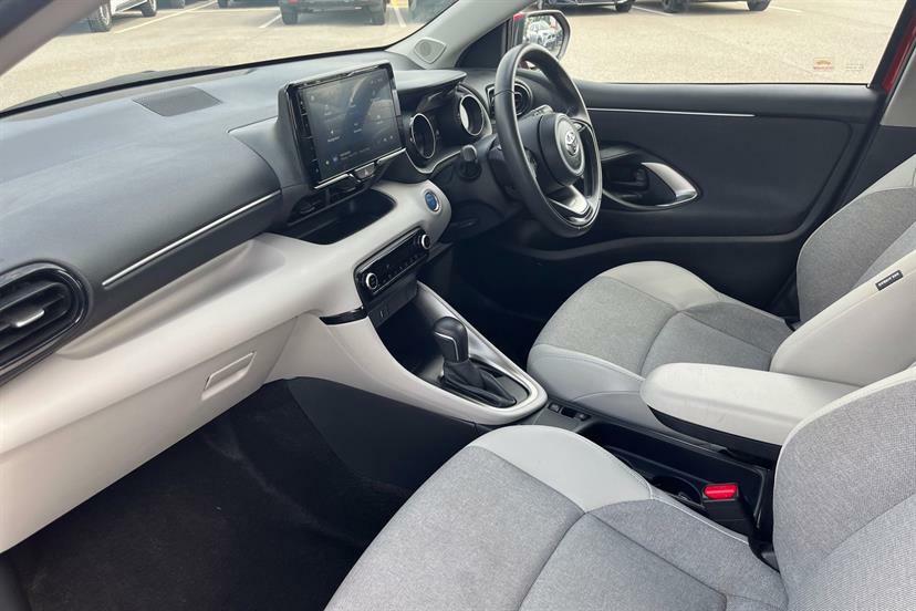Toyota Yaris Icon Grey #38